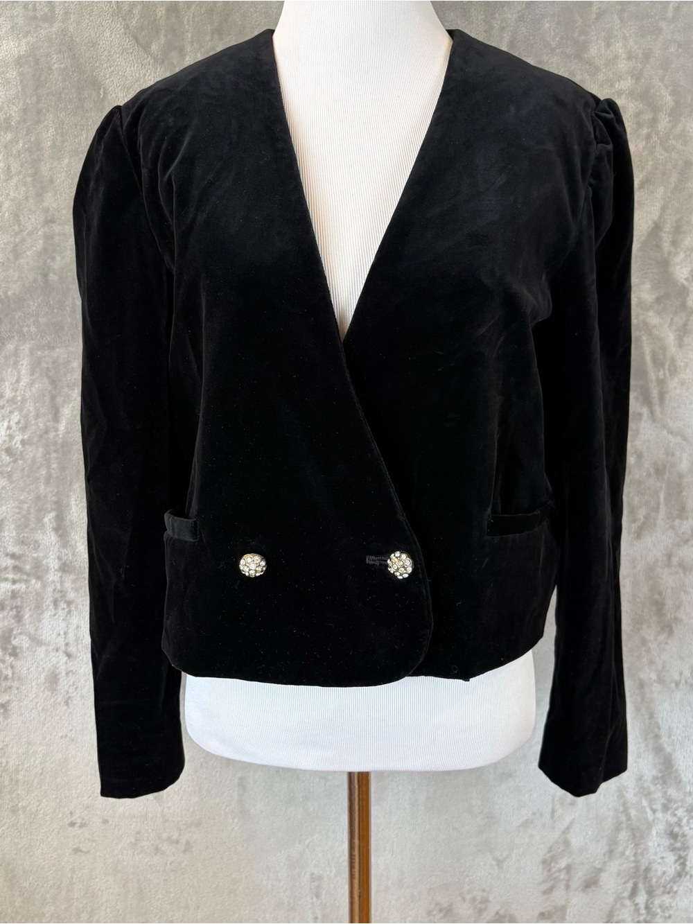 VTG Talbots Black Velvet Cropped Blazer Jacket Rhinestone Button 90s Wmn’s